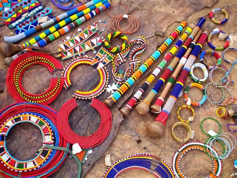 African crafts and jewelry