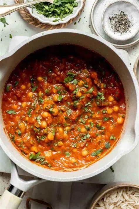 Dutch Oven Moroccan Stew