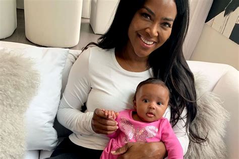 Kenya Moore and her baby