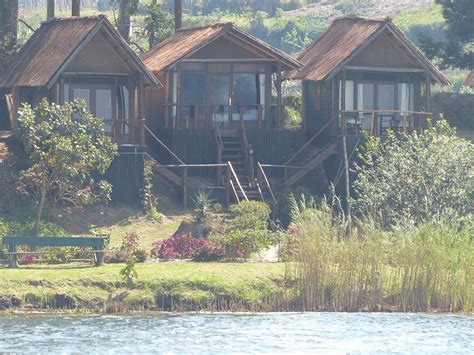 Lake Mutanda Resort