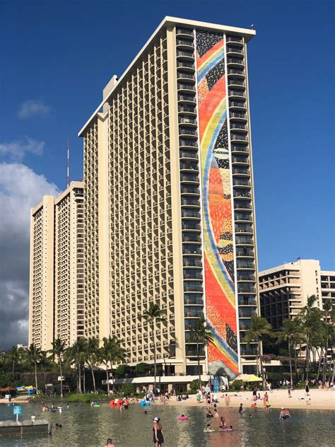 Rainbow Tower at Hilton Hawaiian Village