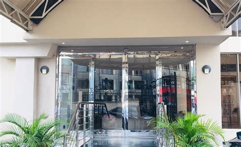 Summerset Continental Hotel Maitama Pool